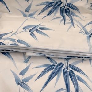 Matouk Schumacher Collection Dominique Azure Duvet Cover